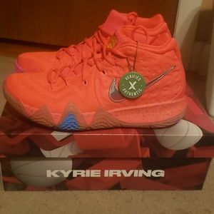 (SOLD) Kyrie 4 Luck Charms
